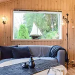 3 Bedroom Beautiful In Nyaraló