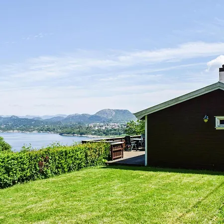 3 Bedroom Beautiful In *