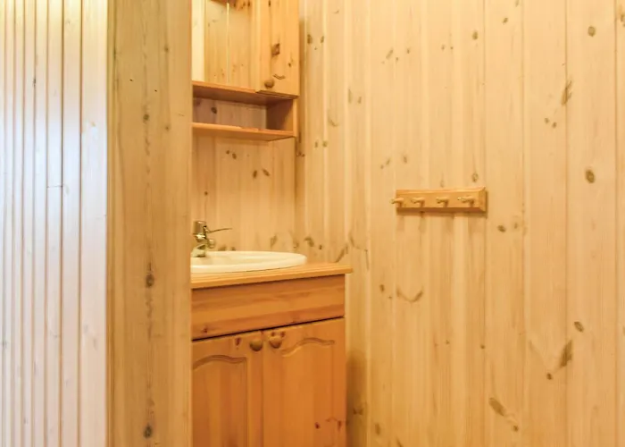 3 Bedroom Beautiful In Casa de Férias Hommersåk